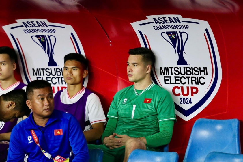 filip-nguyen-xin-rut-khoi-dt-viet-nam-vi-ly-do-kho-hieu-hlv-kim-phai-gap-rut-tim-nguoi-thay-the