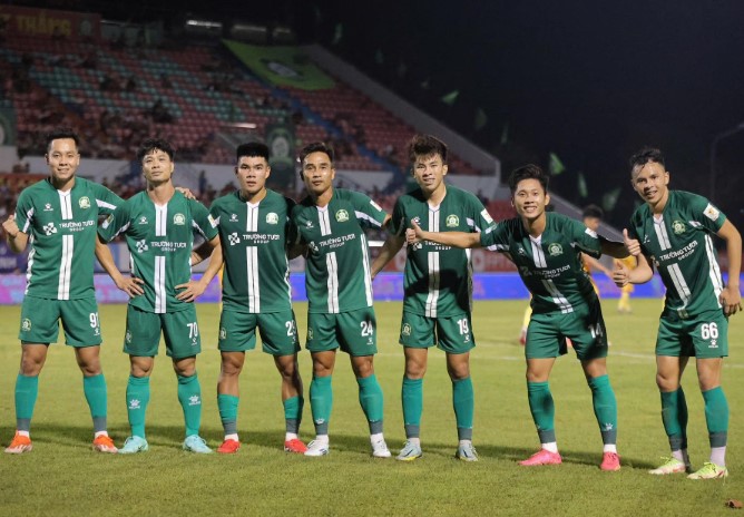 chi-can-thang-1-tran-doi-cong-phuong-se-nhan-thuong-gap-doi-doi-vo-dich-v-league