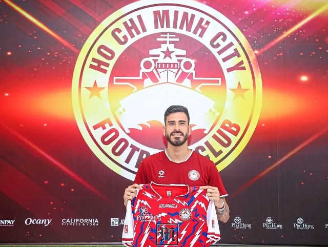 tien-ve-v-league-hien-ke-mong-dt-malaysia-danh-bai-viet-nam