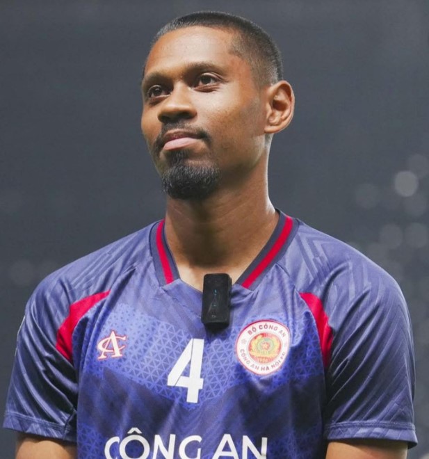 tin-vui-hlv-kim-da-tim-ra-ngoi-sao-thay-the-duoc-xuan-son-o-dtvn