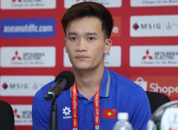 nhan-loi-moi-khung-tu-doi-bong-tbn-hoang-duc-chot-thoi-diem-xuat-ngoai