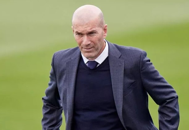 hlv-zidane-noi-thang-2-dieu-kien-de-thay-amorim-dan-dat-mu