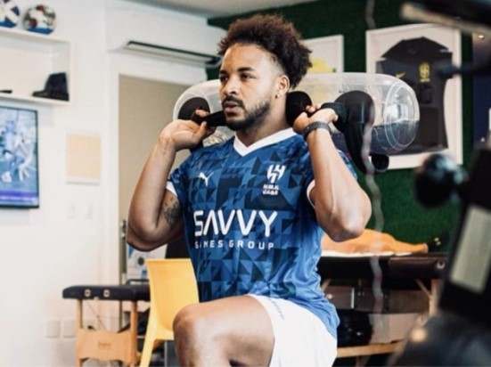 truyen-thong-indonesia-to-ro-su-vui-mung-khi-thay-xuan-son-phai-nghi-het-nam