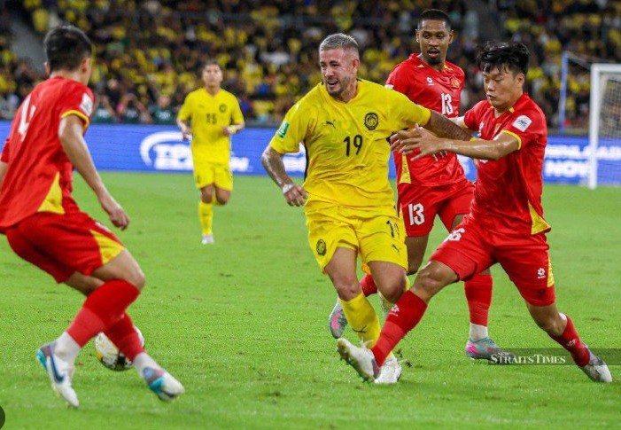 lanh-dao-malaysia-gio-kho-khang-cao-noi-chi-mong-fifa-dung-phat-nang-hon