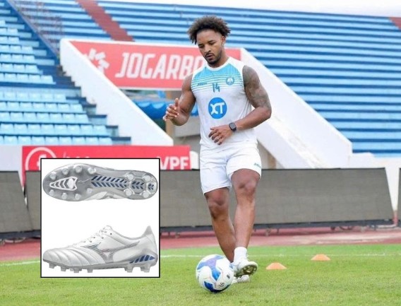 ngay-nay-cung-toi-xuan-son-tai-xuat-dt-viet-nam-sau-10-thang-vang-bong