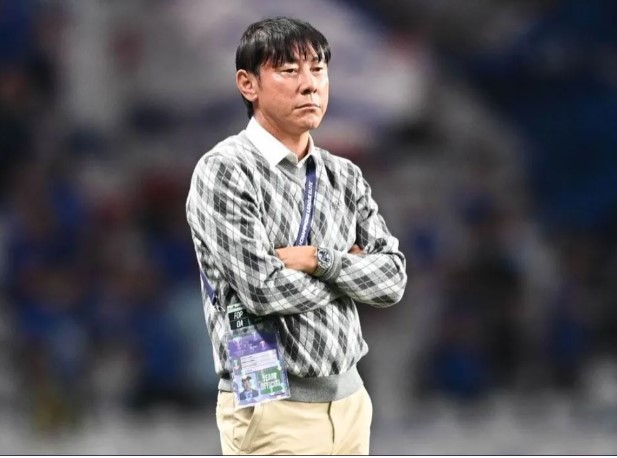 tung-bi-duoi-khong-thuong-tiec-gio-cdv-indonesia-lai-doi-dua-shin-tae-yong-tro-lai