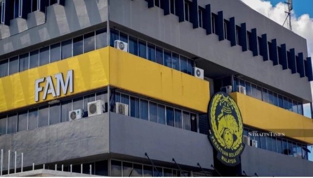 chinh-thuc-fifa-ra-phan-quyet-cuoi-cung-vu-nhap-tich-trai-phep-fam-phan-ung-gay-gat