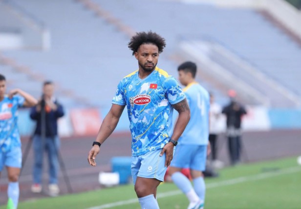 xuan-son-tuyen-bo-du-suc-da-90-phut-voi-lao-hlv-kim-noi-cau-xuc-dong